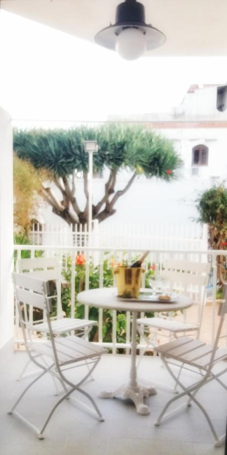 Villa Coral Mondello Palermo Exterior photo